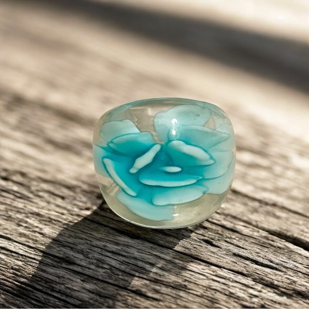 Blue Glass Flower Ring Size 8.5